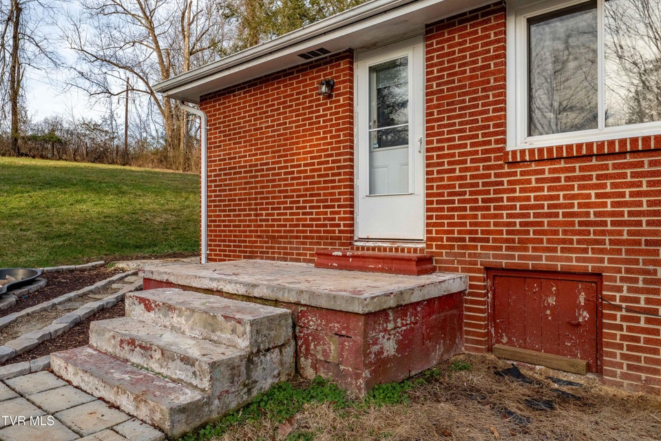 Photo #8: 722 Beidleman Creek Road