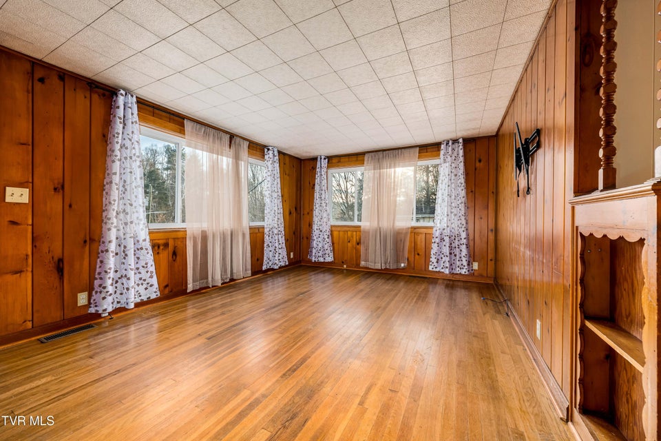 Photo #24: 722 Beidleman Creek Road