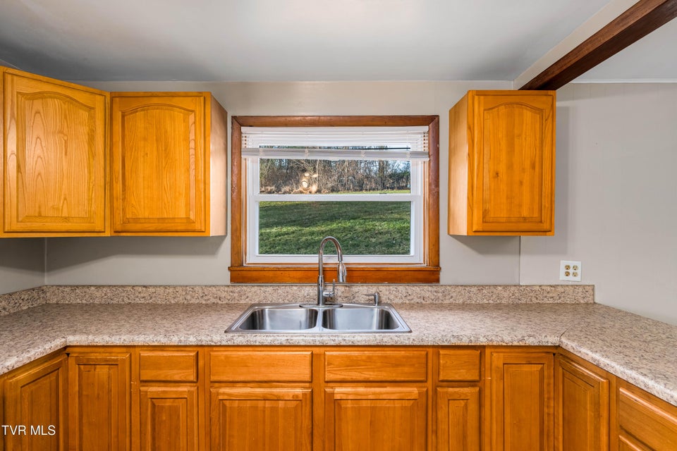 Photo #30: 722 Beidleman Creek Road