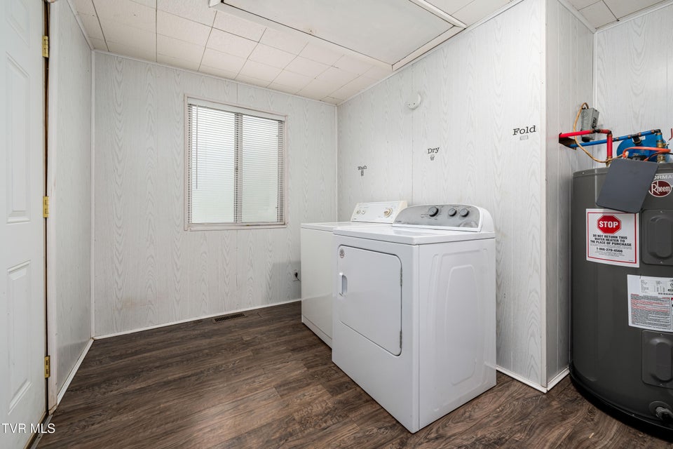 Photo #34: 722 Beidleman Creek Road