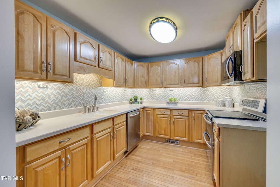 Photo #17: 355 Huckleberry Road