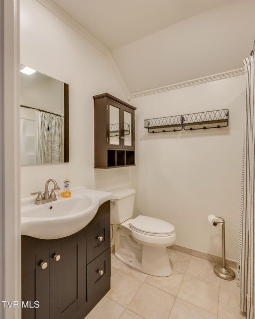 Photo #32: 355 Huckleberry Road