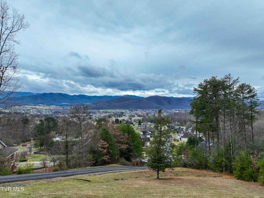 Photo #5: 128 Willshire Drive