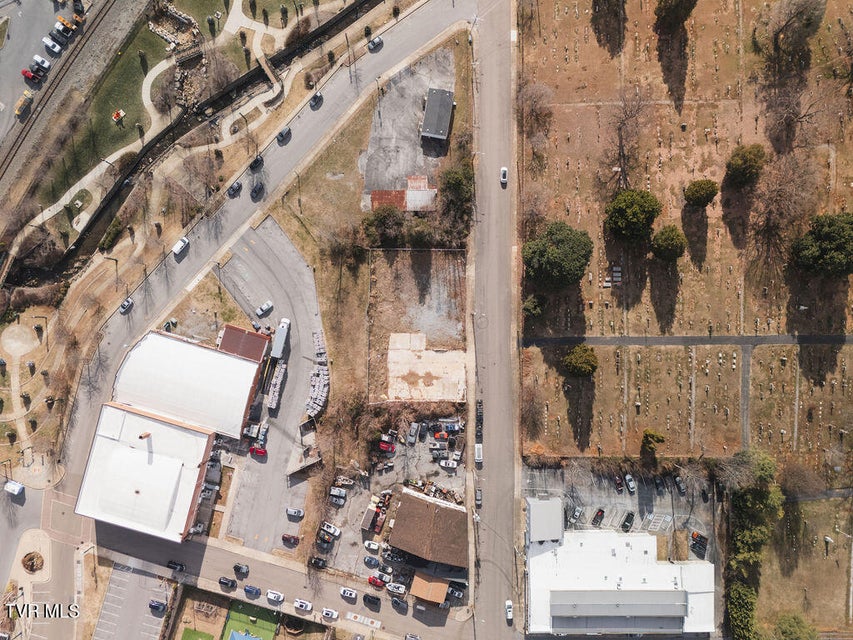 Photo #9: 213 Boone Street