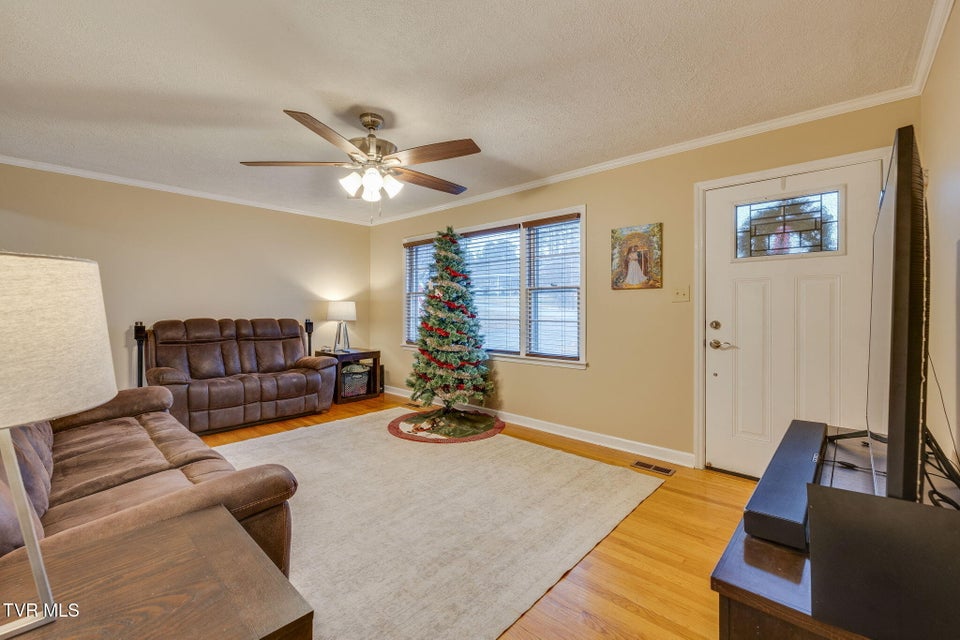 Photo #6: 1504 Squibb Drive