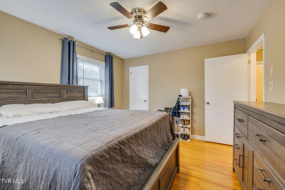 Photo #16: 1504 Squibb Drive