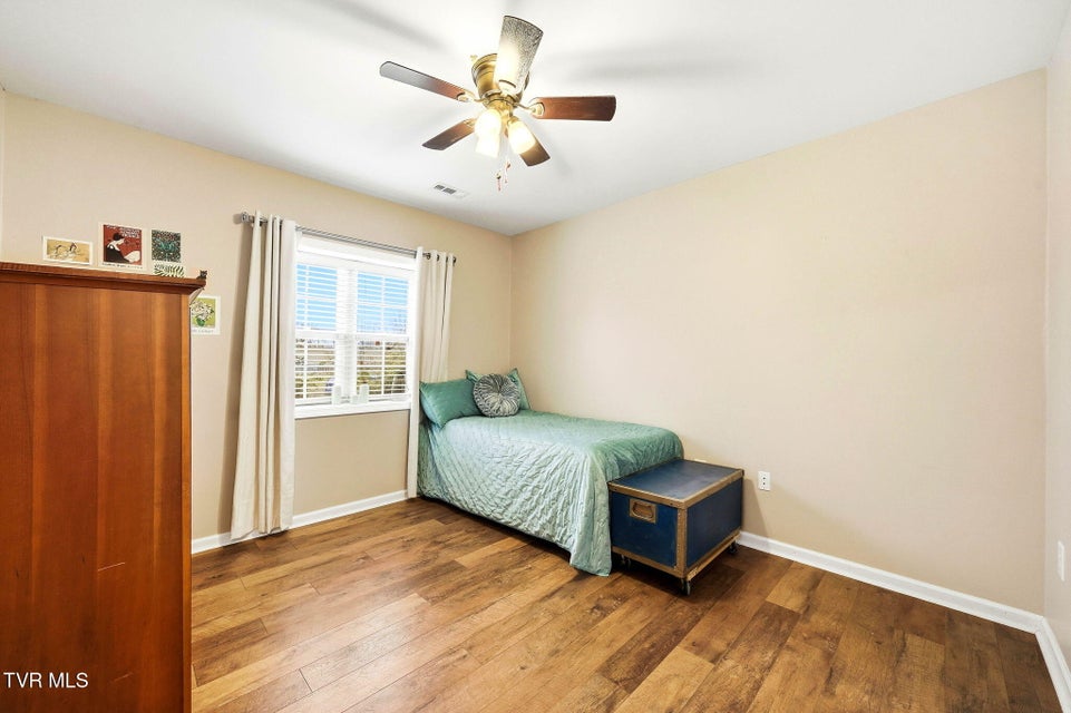 Photo #14: 191 Royal Oaks Drive