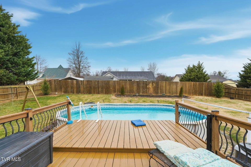 Photo #29: 191 Royal Oaks Drive