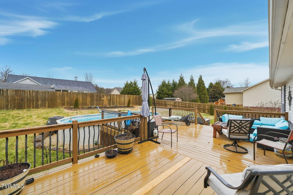 Photo #35: 191 Royal Oaks Drive