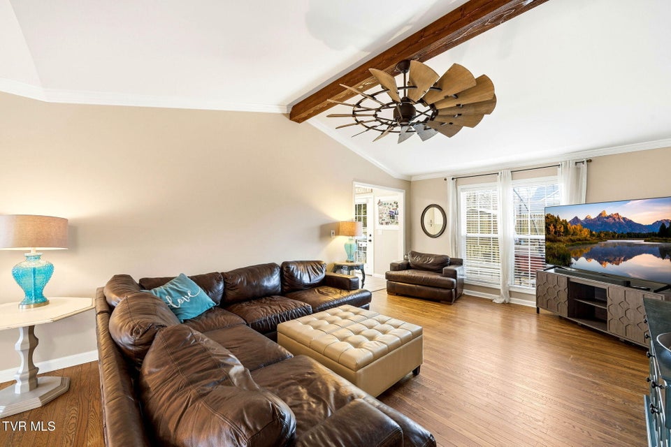 Photo #9: 191 Royal Oaks Drive