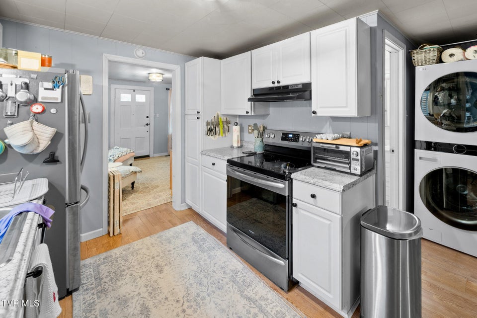 Photo #15: 255 Stone Mill Road