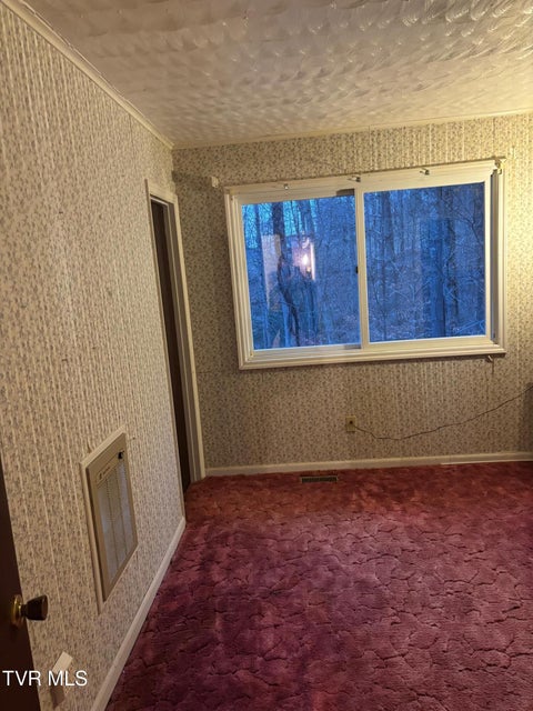 Photo #12: 358 Wagon Trail