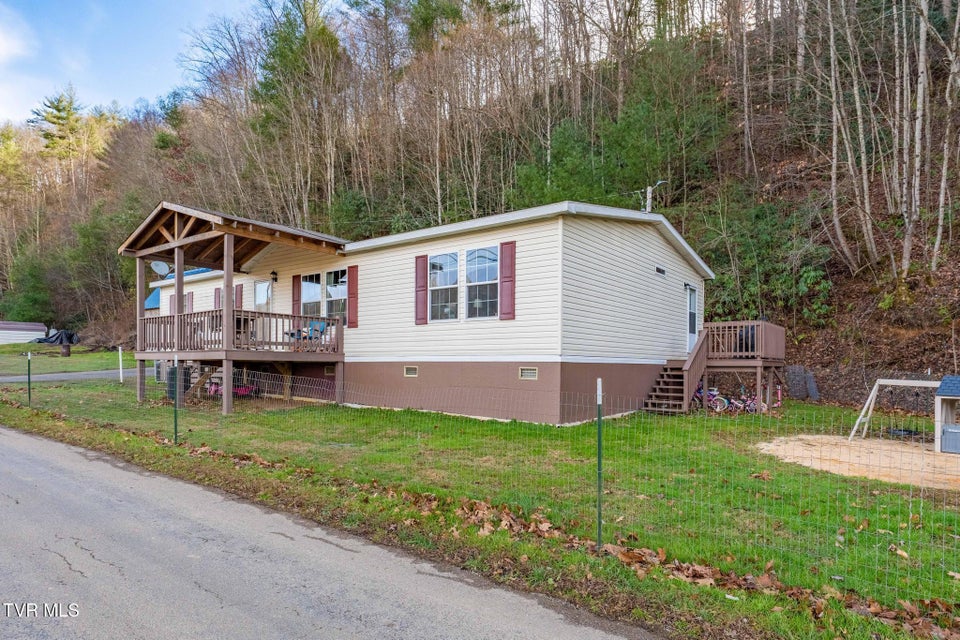 Photo #3: 542 Copley Branch Road