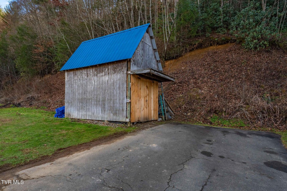 Photo #9: 542 Copley Branch Road