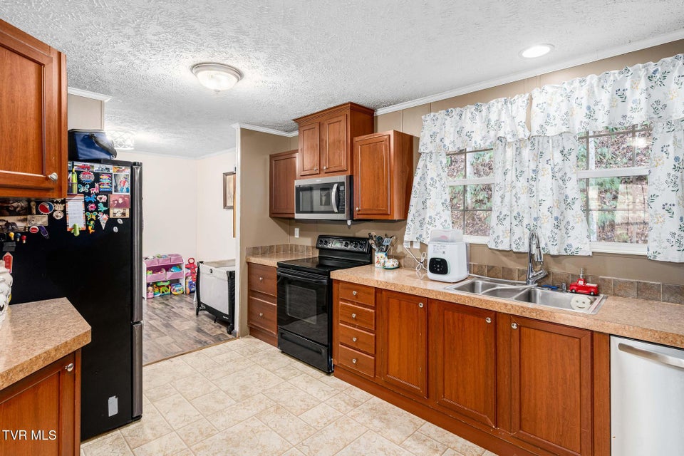 Photo #33: 542 Copley Branch Road