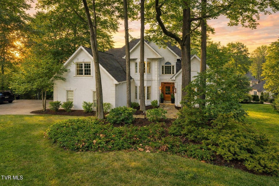 Photo #2: 112 Black Thorn Drive