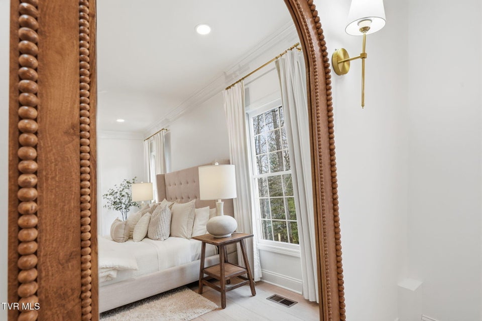 Photo #55: 112 Black Thorn Drive