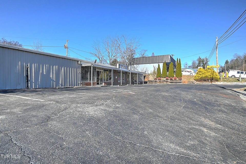Photo #43: 3504 Fort Henry Drive
