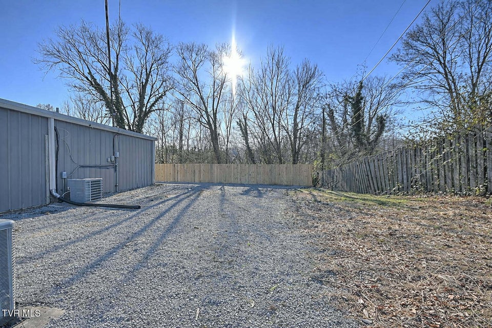 Photo #37: 3504 Fort Henry Drive