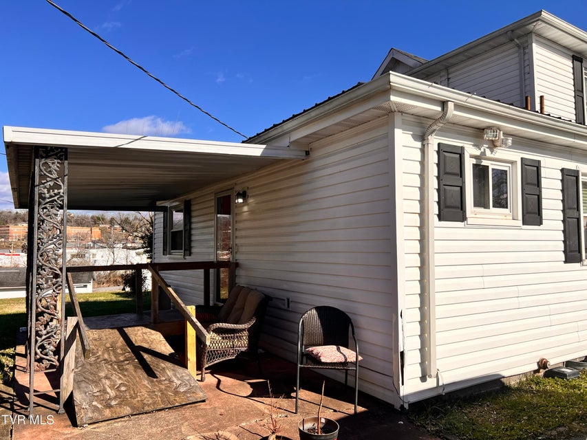 Photo #6: 629 Branch Street