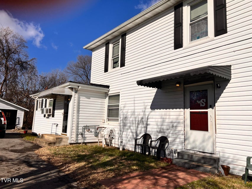 Photo #9: 629 Branch Street