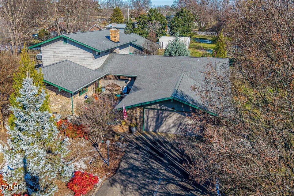 Photo #2: 112 Spruce Street