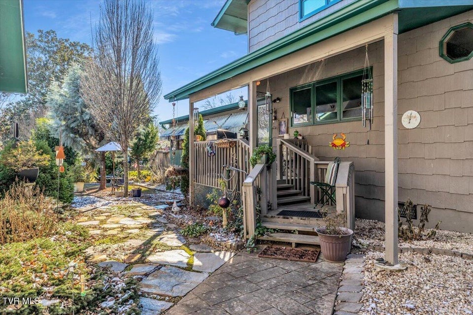 Photo #44: 112 Spruce Street