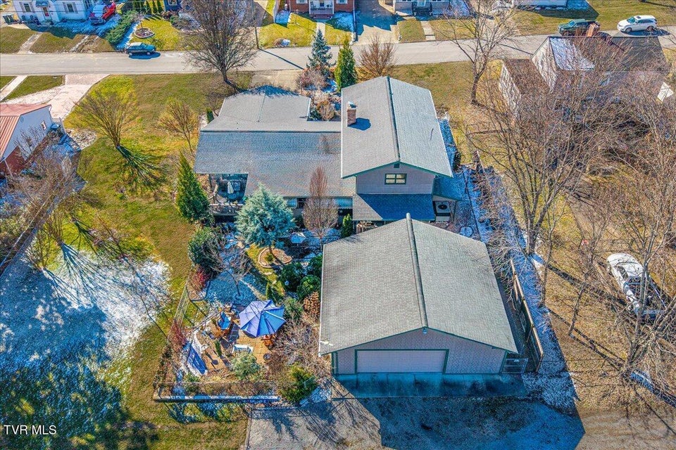 Photo #51: 112 Spruce Street