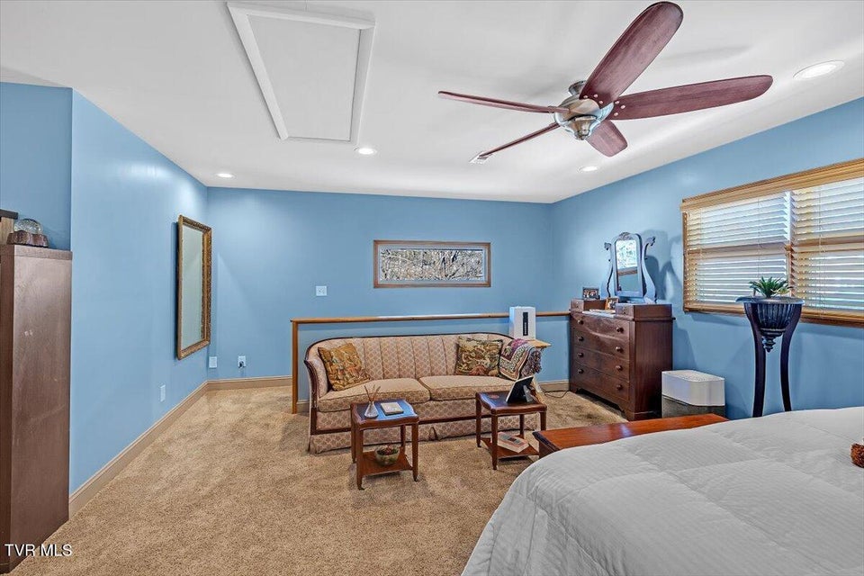 Photo #28: 112 Spruce Street