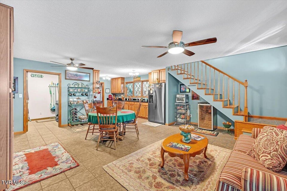 Photo #21: 112 Spruce Street