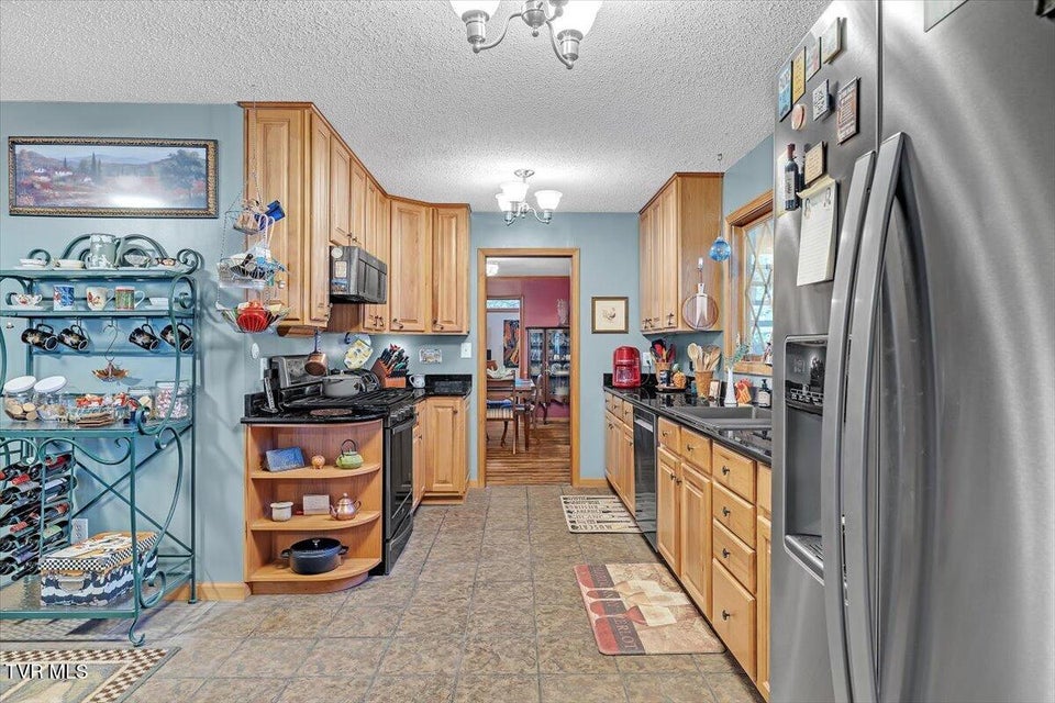 Photo #19: 112 Spruce Street