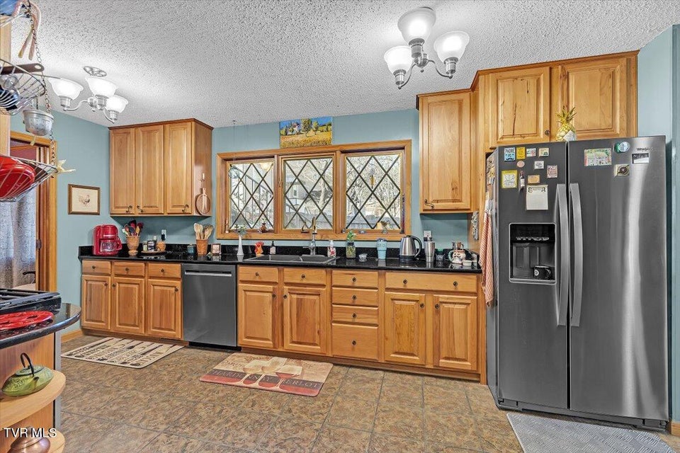 Photo #20: 112 Spruce Street