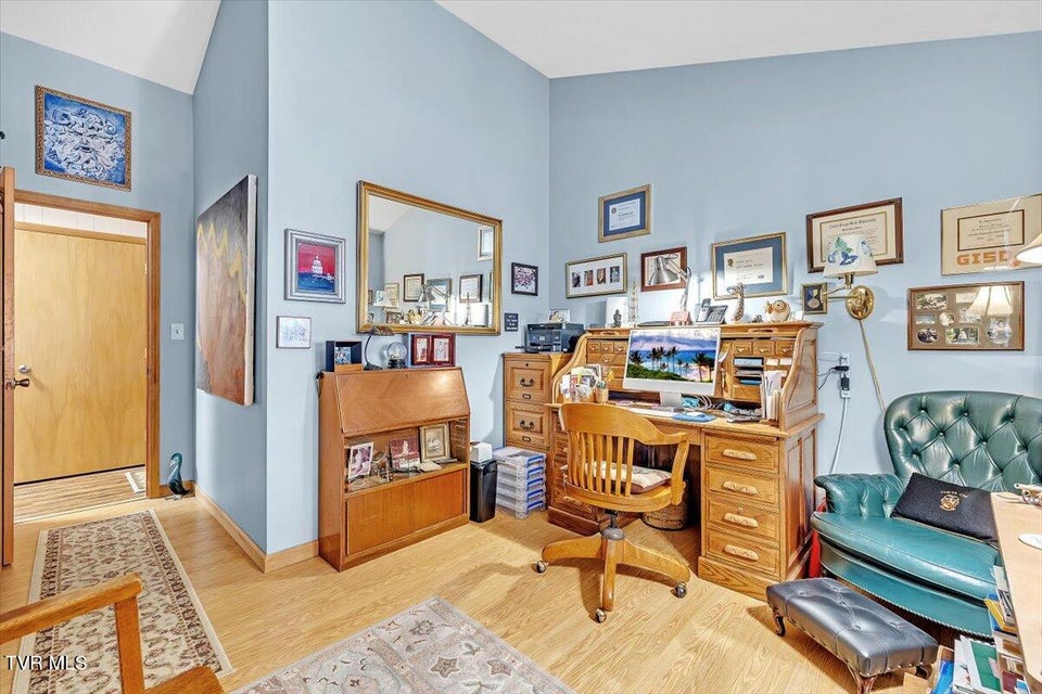 Photo #37: 112 Spruce Street