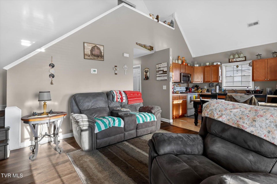 Photo #8: 453 Rauhof Road