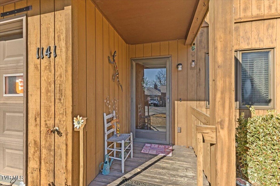 Photo #3: 1141 Timbers E 