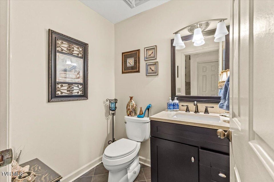 Photo #13: 1141 Timbers E 