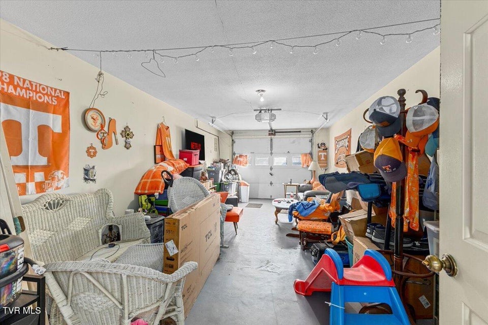 Photo #12: 1141 Timbers E 