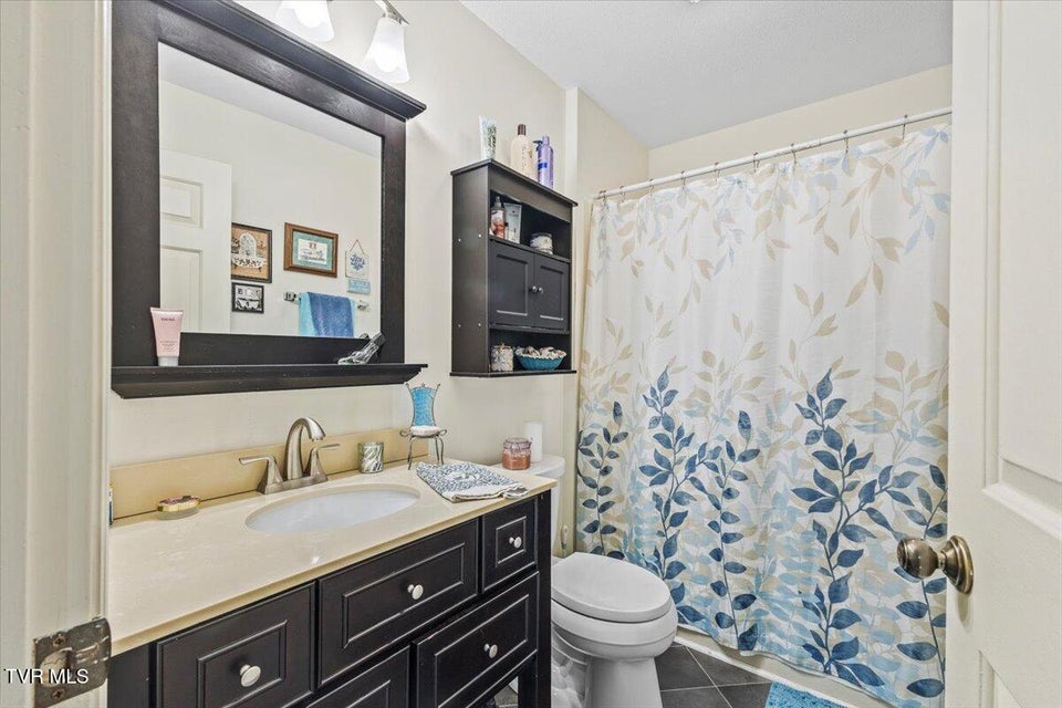 Photo #25: 1141 Timbers E 