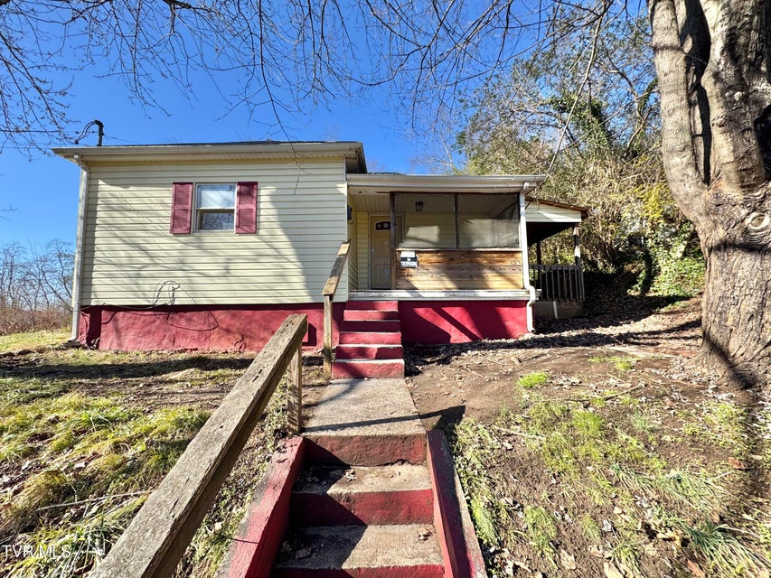 Photo #3: 169 Midland Circle