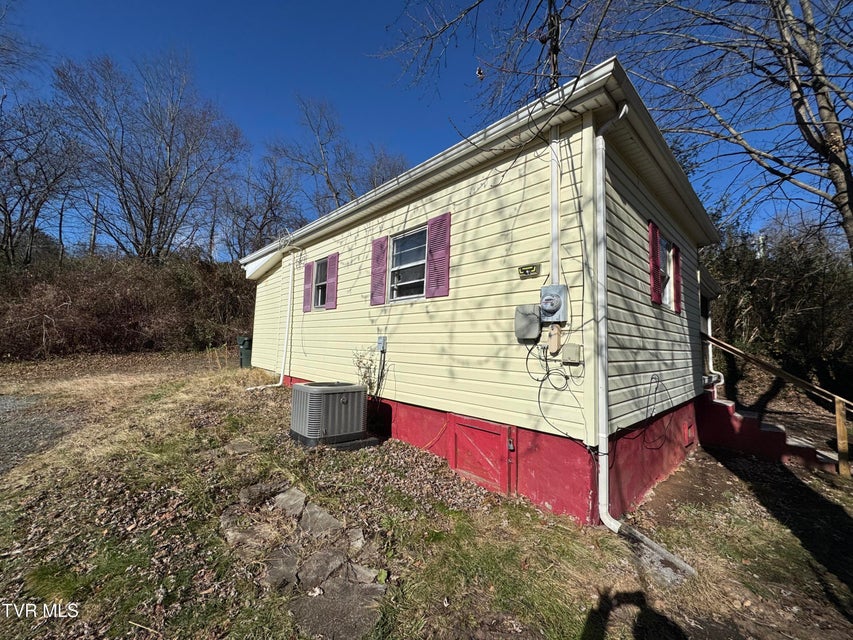 Photo #20: 169 Midland Circle