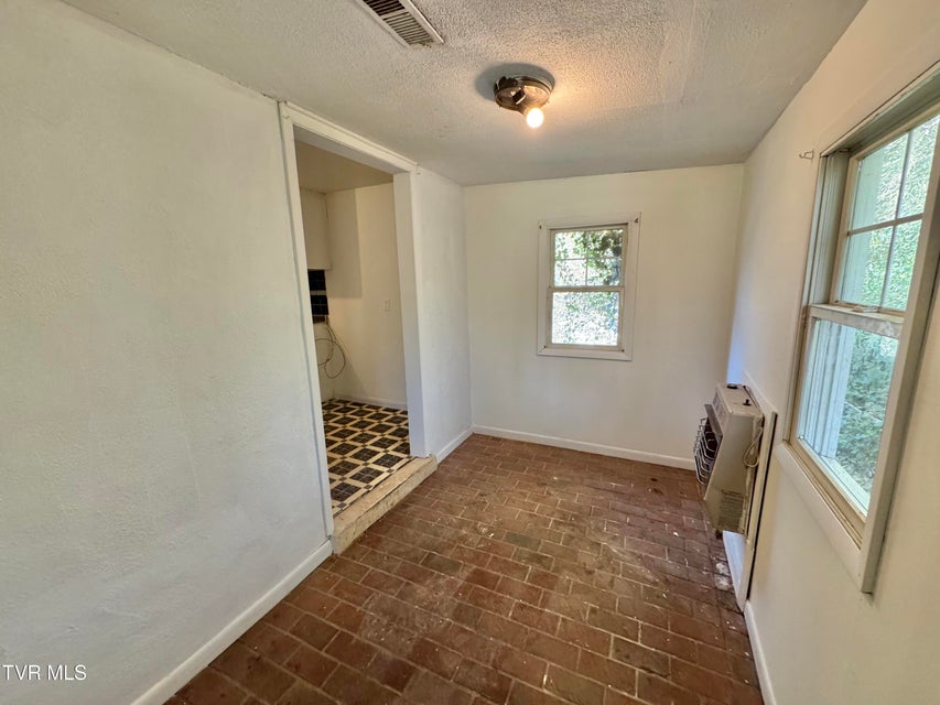 Photo #11: 169 Midland Circle