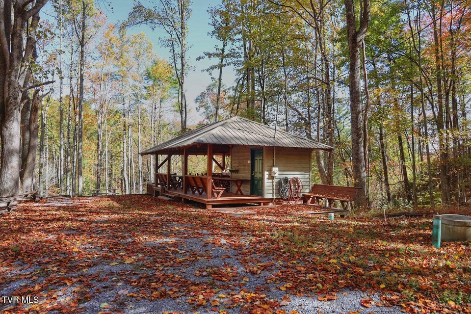 Photo #14: 304 Honeymoon Lot 69 Hollow