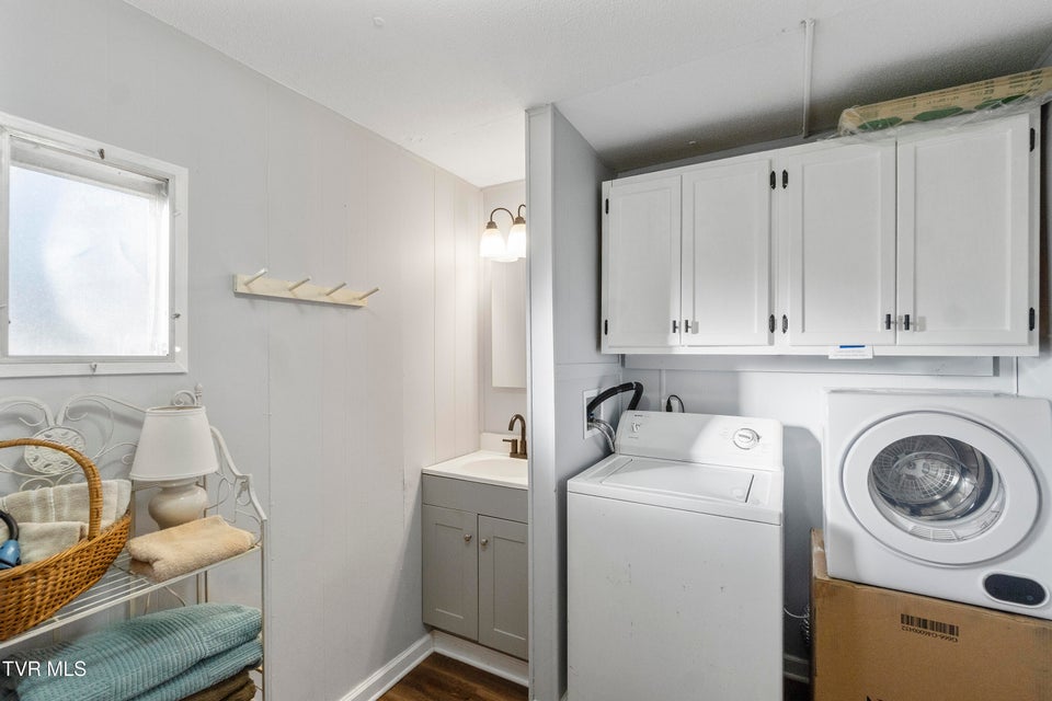 Photo #24: 2361 Old State Route 34 