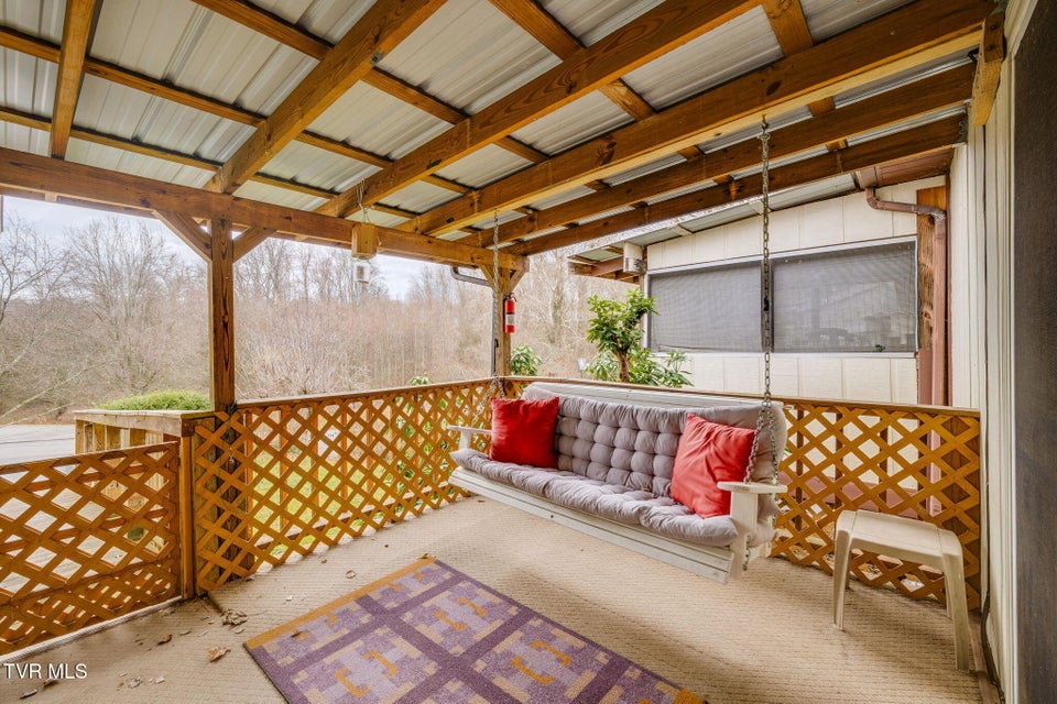 Photo #23: 73 Tulip Grove Circle 