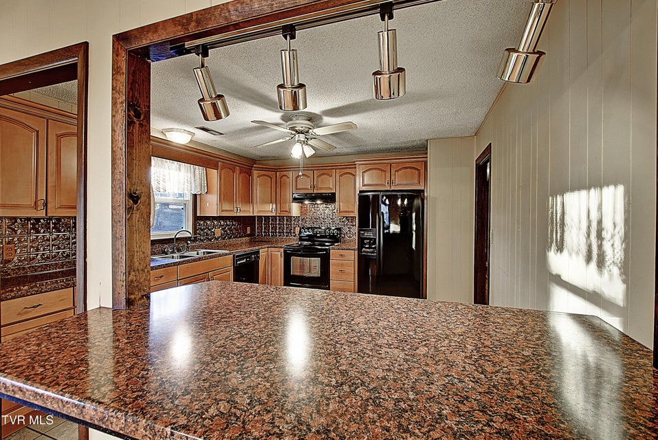 Photo #14: 114 Revere Circle