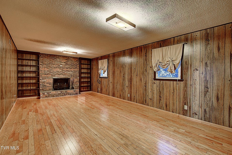 Photo #29: 114 Revere Circle