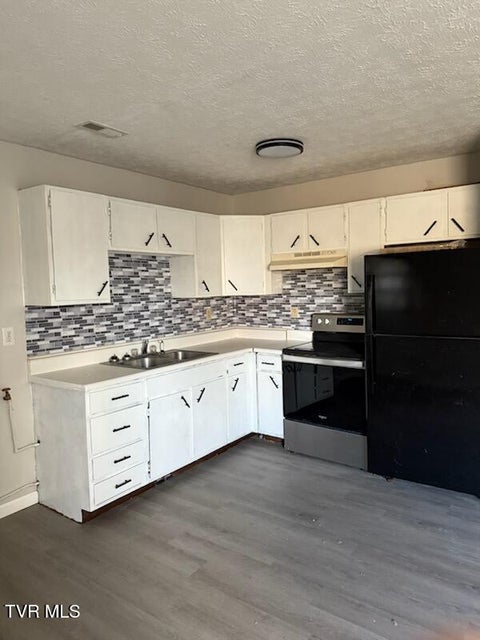 Photo #5: 371 Jenkins Hollow Road