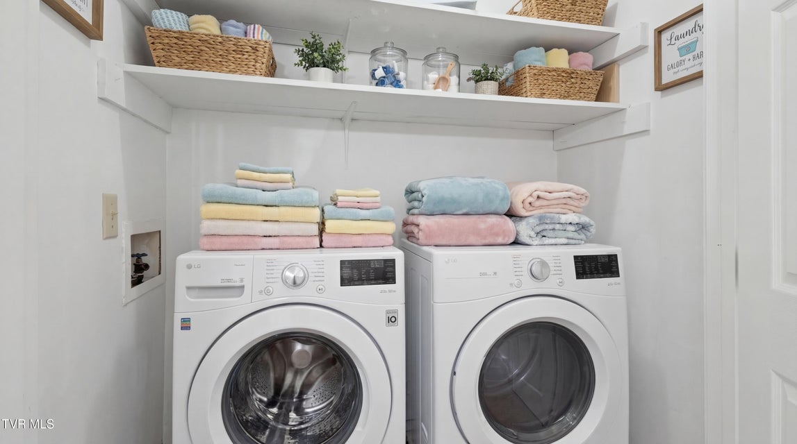 Photo #21: 114 Colt Lane