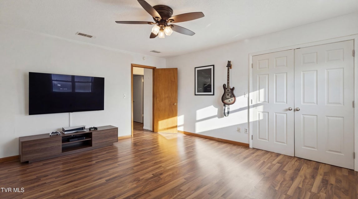 Photo #31: 114 Colt Lane