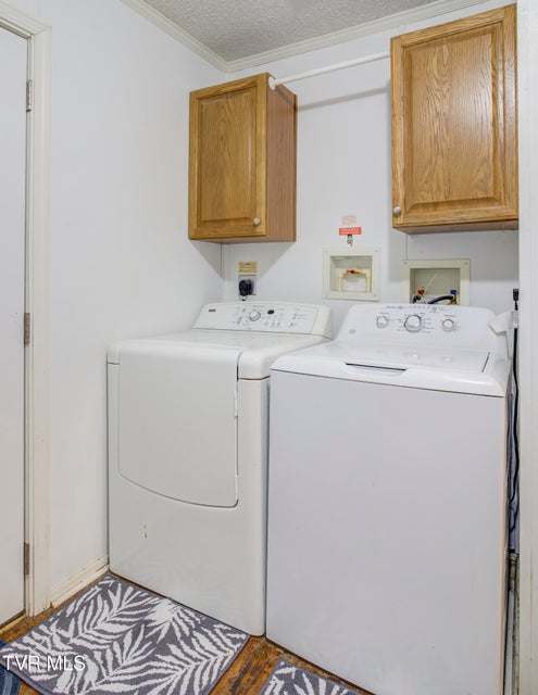 Photo #35: 2294 Island Road